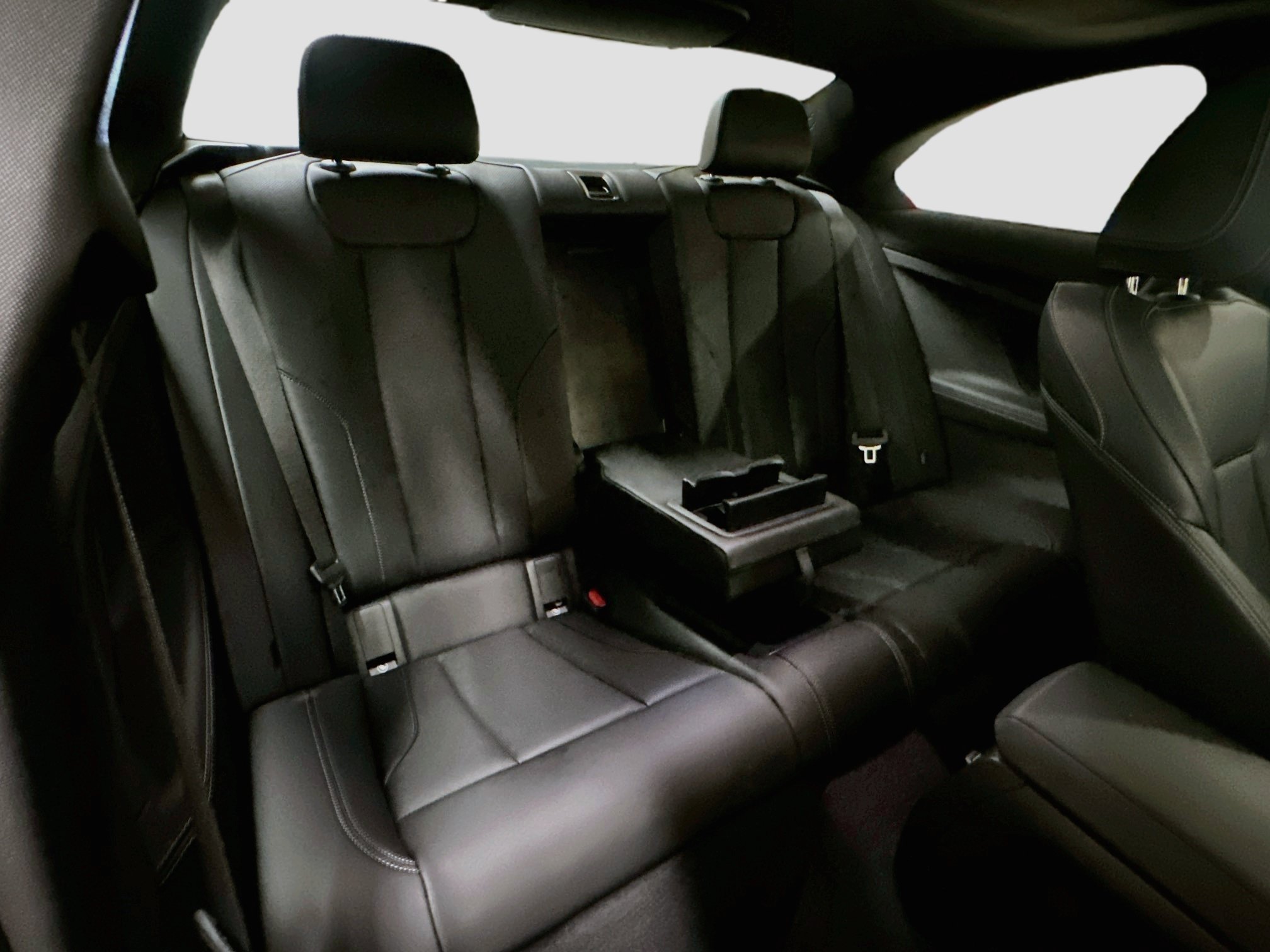 Used 2025 BMW 230i Coupe w/ Premium Package RWD image 25
