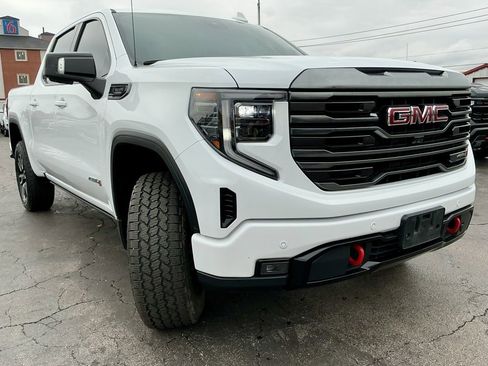 Used 2024 GMC Sierra 1500 AT4 w/ Technology Package image 2