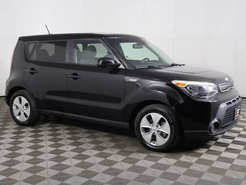 Used 2014 Kia Soul FWD image 9