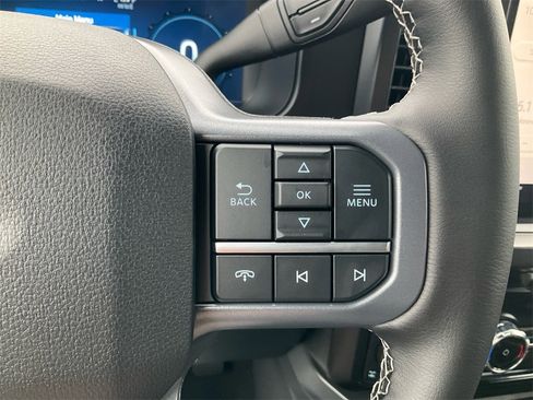 New 2026 Ford F250 Lariat w/ Black Appearance Package image 19