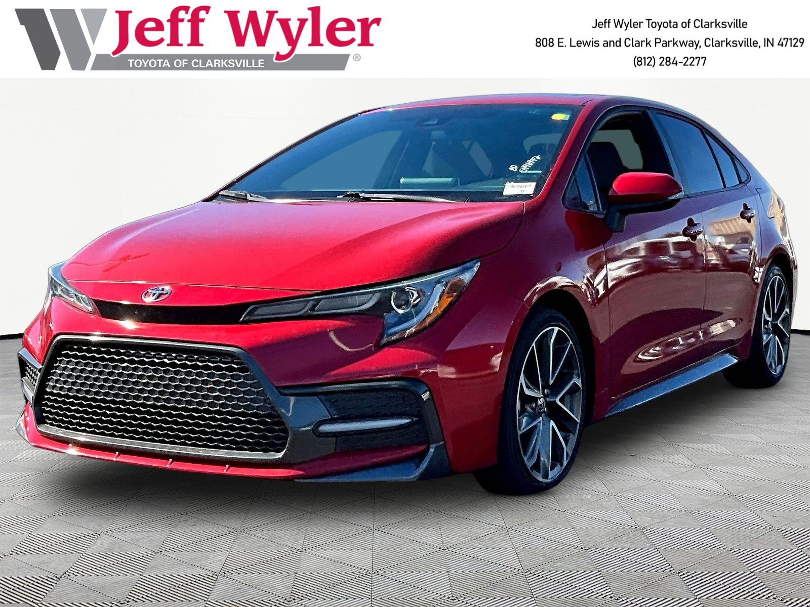 Used 2021 Toyota Corolla SE FWD image 1