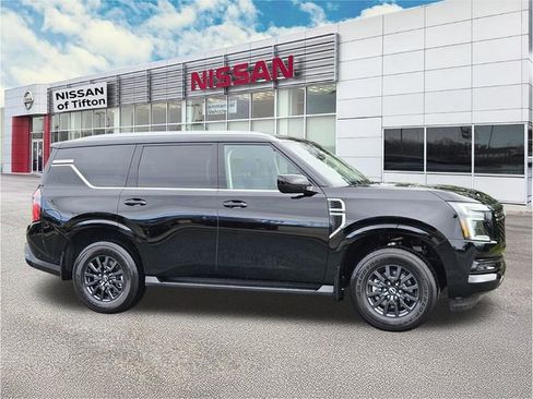 Certified 2026 Nissan Armada SV image 3
