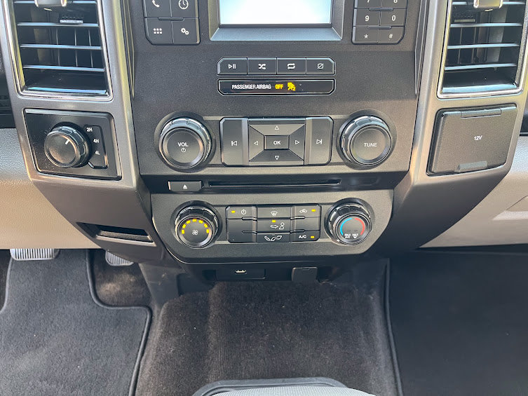 Used 2018 Ford F150 XLT AWD/4WD image 18