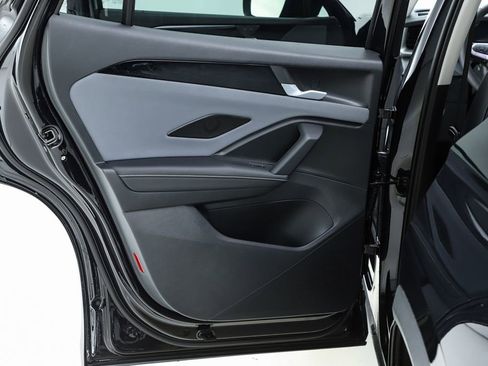 New 2026 Volkswagen Tiguan SE image 55