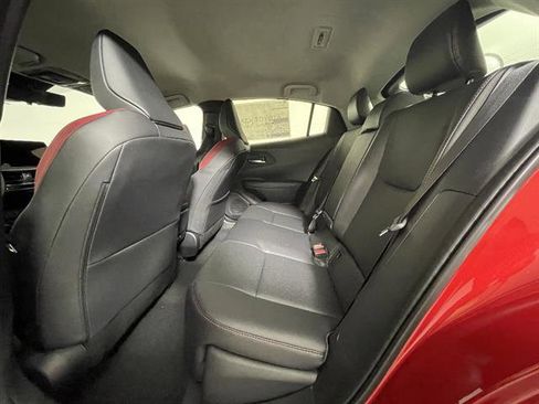 New 2026 Toyota Prius XSE Premium image 10