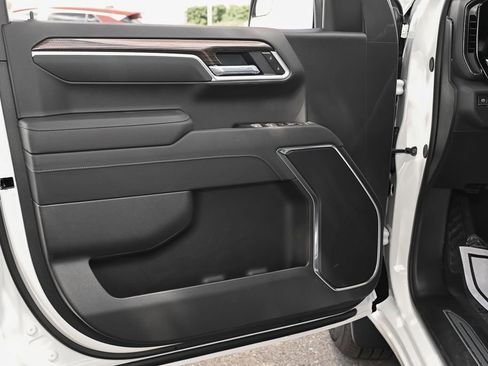 New 2026 Chevrolet Silverado 1500 LT AWD/4WD image 19
