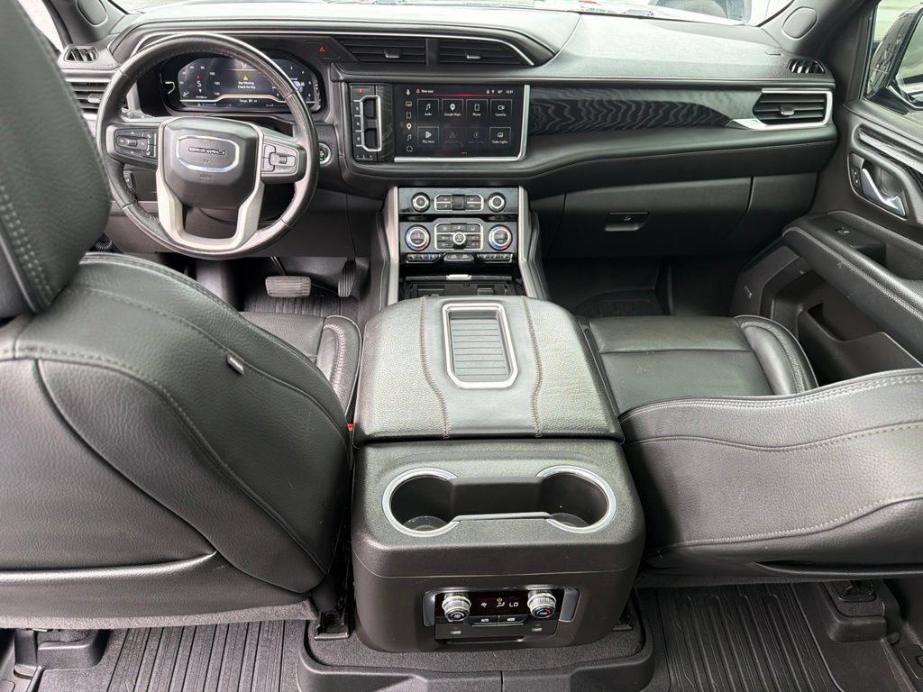 Used 2022 GMC Yukon Denali AWD/4WD image 17