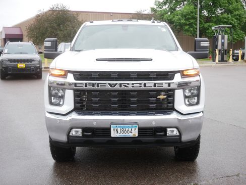 Used 2020 Chevrolet Silverado 3500 LT w/ All Star Edition AWD/4WD image 2
