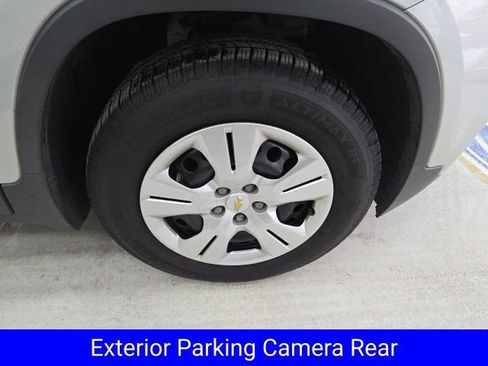 Used 2017 Chevrolet Trax LS image 13