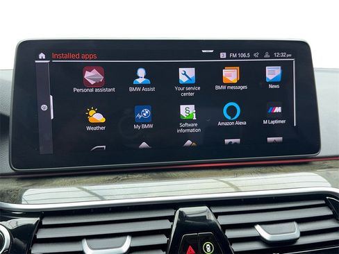 Used 2022 BMW 530i w/ Convenience Package image 27