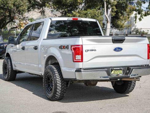 Used 2017 Ford F150 XLT image 8