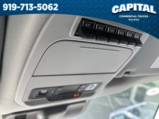 New 2026 Ford F550 2WD Crew Cab image 33
