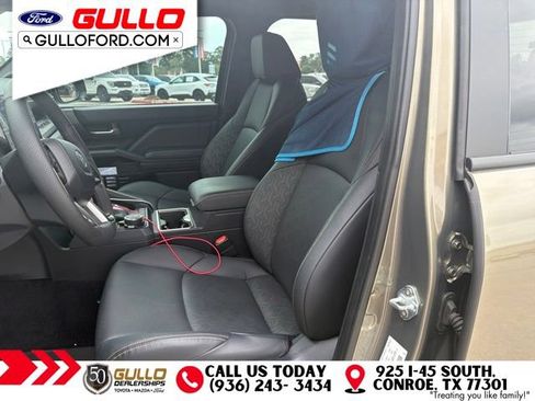 Used 2024 Toyota Tacoma Limited w/ Limited Package (LT) AWD/4WD image 6