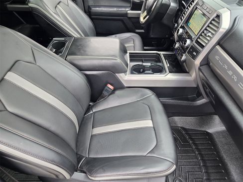 Used 2019 Ford F250 Platinum w/ Platinum Ultimate Package image 13