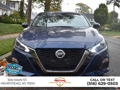 Used 2025 Nissan Altima 2.5 SV image 3