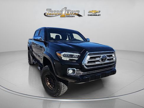 Used 2022 Toyota Tacoma Limited image 1