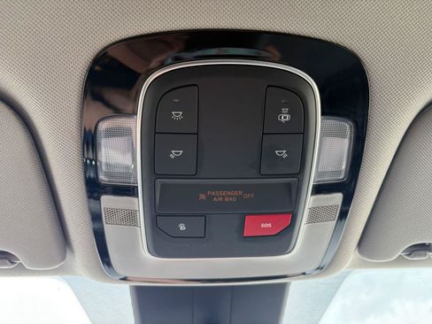 Used 2023 Hyundai Santa Fe SEL FWD image 37