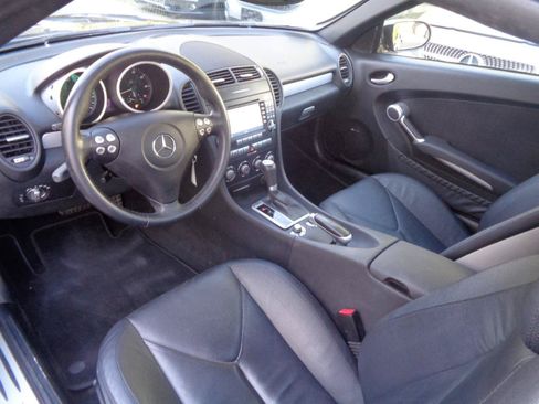 Used 2008 Mercedes-Benz SLK 350 image 5