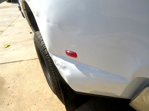 Used 2018 RAM 3500 Tradesman w/ Chrome Appearance Group image 25