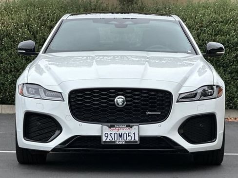 Certified 2024 Jaguar XF R-Dynamic SE AWD/4WD image 8
