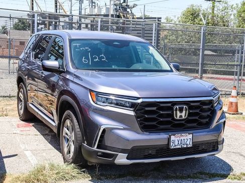 Used 2024 Honda Pilot EX-L image 2