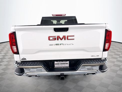 Used 2023 GMC Sierra 1500 SLE w/ X31 Off-Road Package AWD/4WD image 6