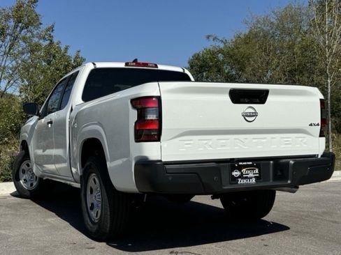 Certified 2025 Nissan Frontier S w/ S Utility Package image 5