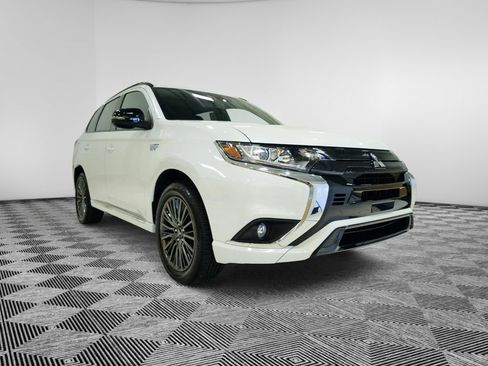 Used 2022 Mitsubishi Outlander GT image 7