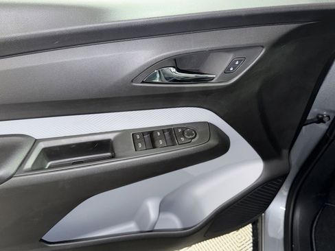 New 2027 Chevrolet Bolt LT w/ Comfort Package FWD image 15