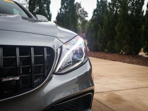 Used 2018 Mercedes-Benz C 63 AMG AMG C 63 image 5