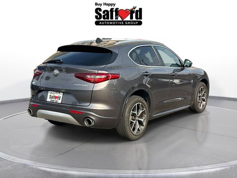 Used 2021 Alfa Romeo Stelvio Ti w/ Nero Edizione AWD/4WD image 9