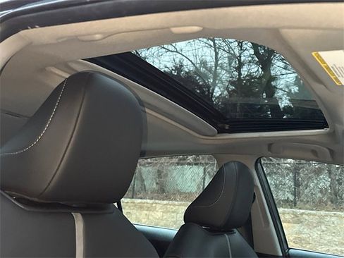 Certified 2023 Toyota Camry SE image 7