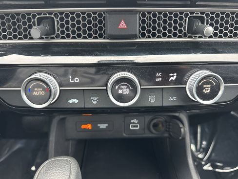Used 2022 Honda Civic LX image 17