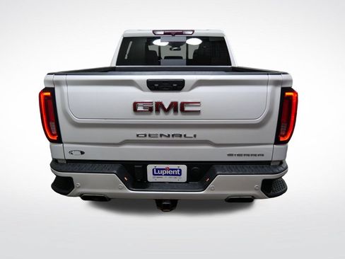 Used 2022 GMC Sierra 1500 Denali AWD/4WD image 4