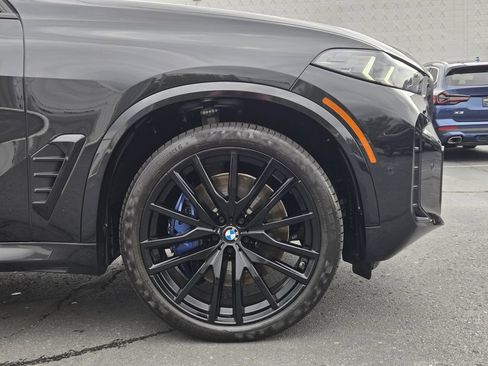 Used 2024 BMW X5 M60i AWD/4WD image 9