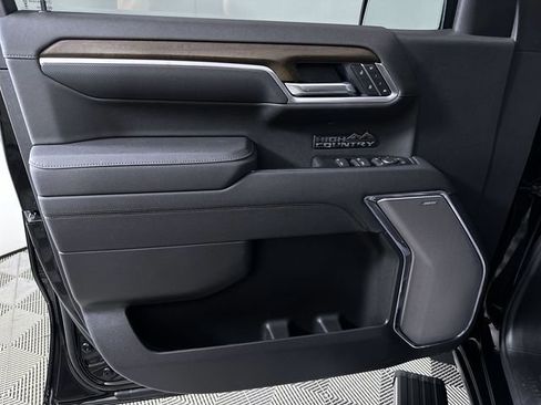 New 2026 Chevrolet Silverado 1500 High Country AWD/4WD image 23
