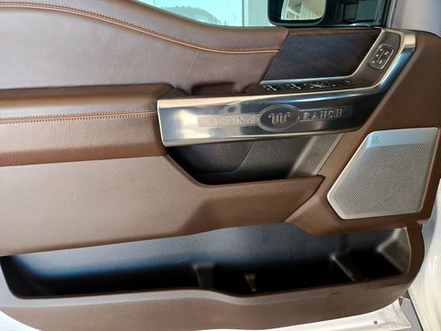 Used 2023 Ford F350 King Ranch w/ Chrome Package image 31