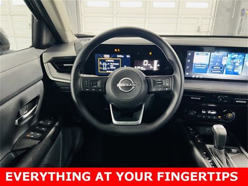 New 2026 Nissan Kicks SV image 5