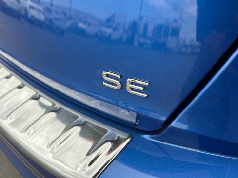 Used 2023 Volkswagen Jetta SE FWD image 23