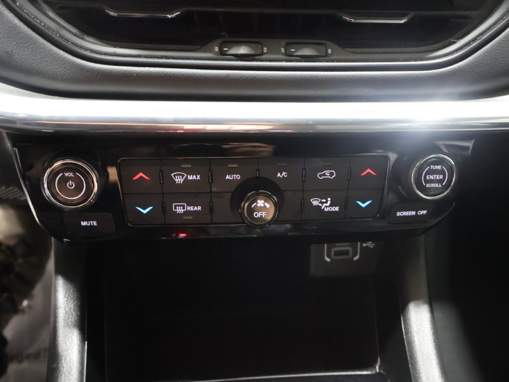 Used 2022 Jeep Compass Limited AWD/4WD image 27