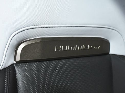 Used 2025 GMC Hummer EV 3X AWD/4WD image 57