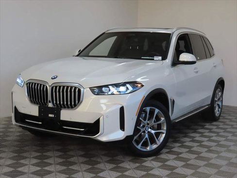 Used 2024 BMW X5 sDrive40i image 1