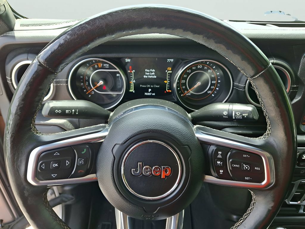 Used 2020 Jeep Gladiator Overland w/ Dual Top Group AWD/4WD image 51