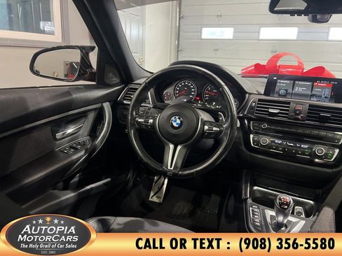 Used 2018 BMW M3 BASE image 22