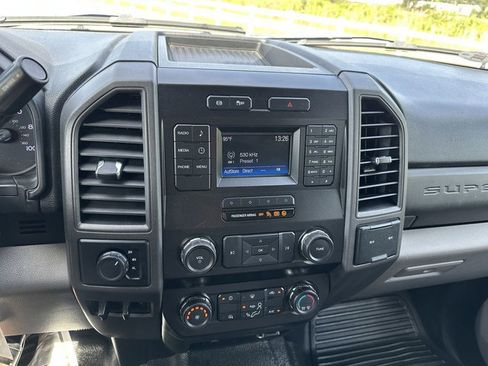 Used 2019 Ford F350 XL w/ Power Equipment Group AWD/4WD image 15