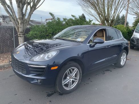 Used 2016 Porsche Macan S image 1