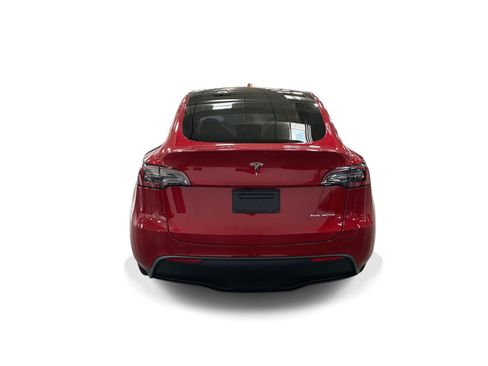 Certified 2023 Tesla Model Y Long Range AWD/4WD image 5