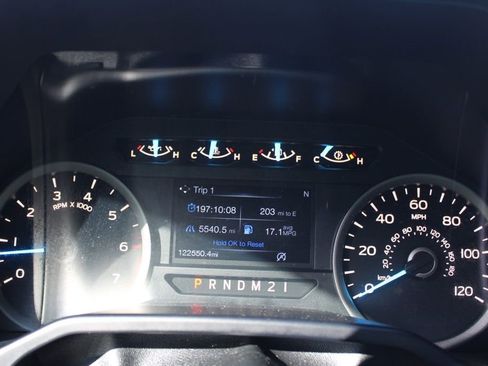 Used 2016 Ford F150 XLT w/ Equipment Group 302A Luxury image 32