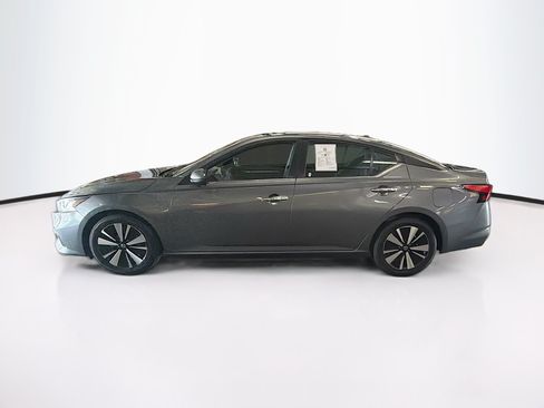 Used 2021 Nissan Altima 2.5 SV FWD image 4