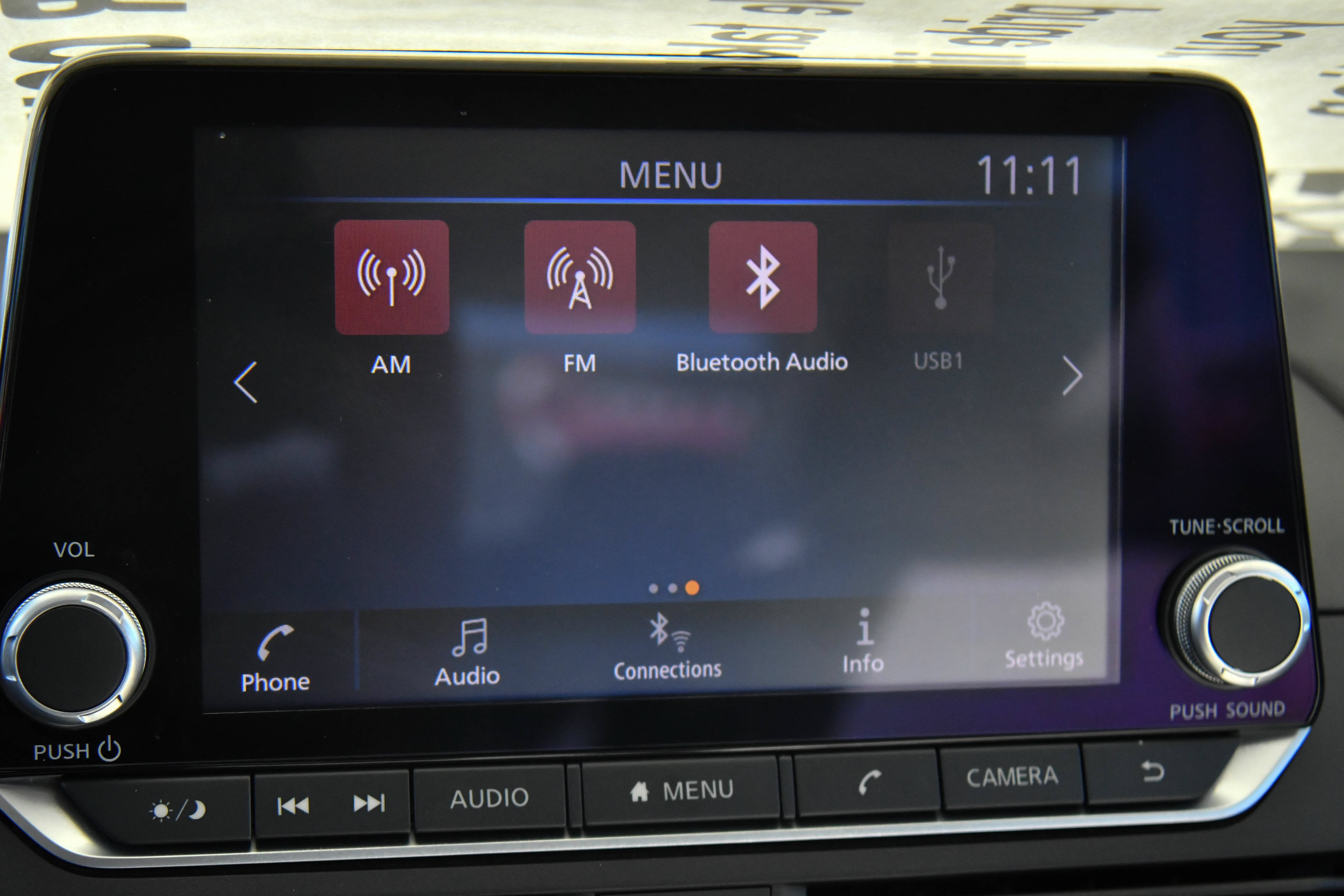 Used 2025 Nissan Altima 2.5 SV FWD image 21